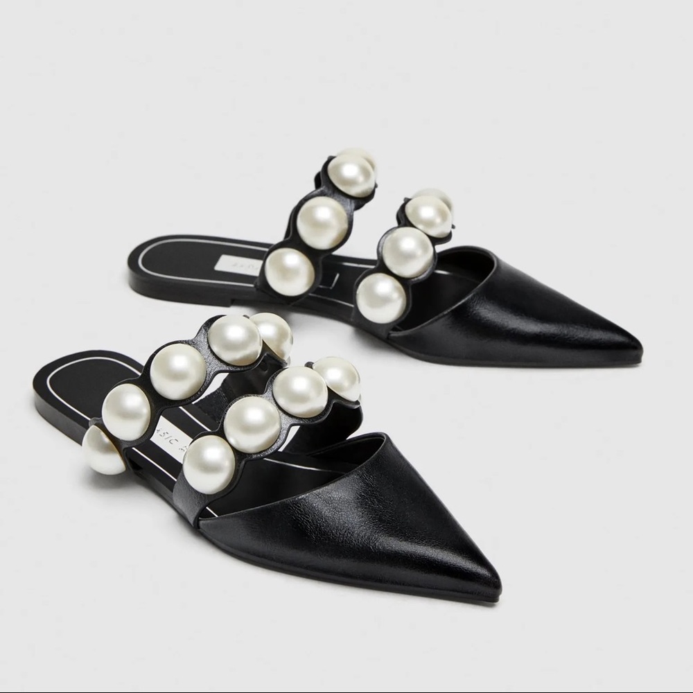 ZARA/ blogger Pearl slide mules black